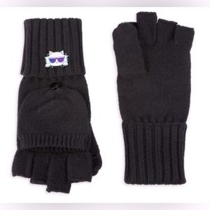 NWT! KARL LAGERFELD GLOVES! MITTENS! SO ADORABLE! 5 ⭐️’s on all sites!